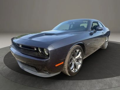 Used 2016 Dodge Challenger R/T w/ Sound Group