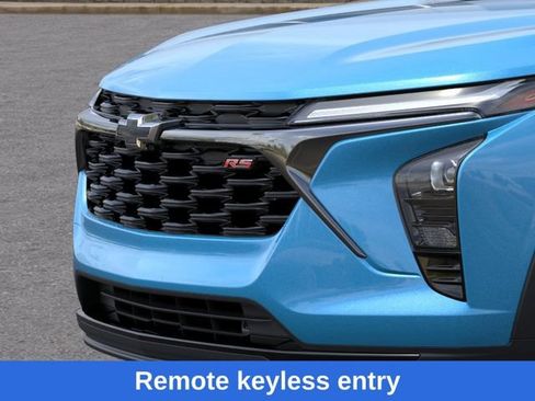 New 2026 Chevrolet Trax RS w/ Sunroof Package FWD image 14