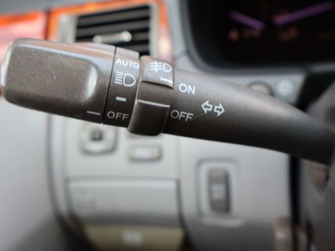 Used 2005 Lexus LS 430 image 32