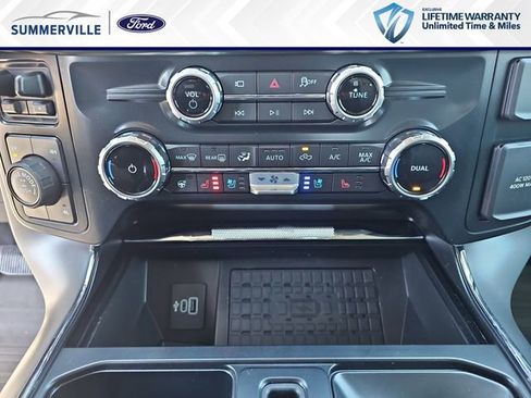 New 2025 Ford F150 Lariat w/ Equipment Group 502A High image 28