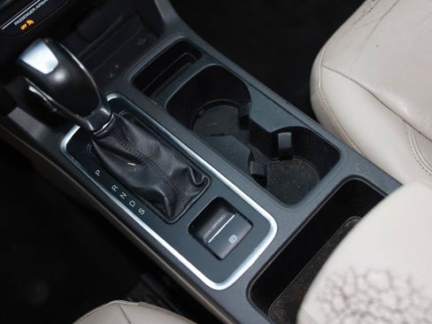 Used 2018 Ford Escape SEL FWD image 33