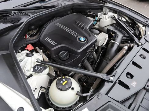 Used 2016 BMW 528i xDrive Sedan AWD/4WD image 58