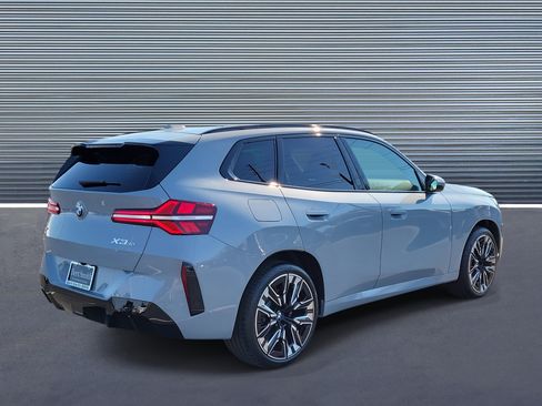 New 2026 BMW X3 xDrive30 w/ Premium Package image 3
