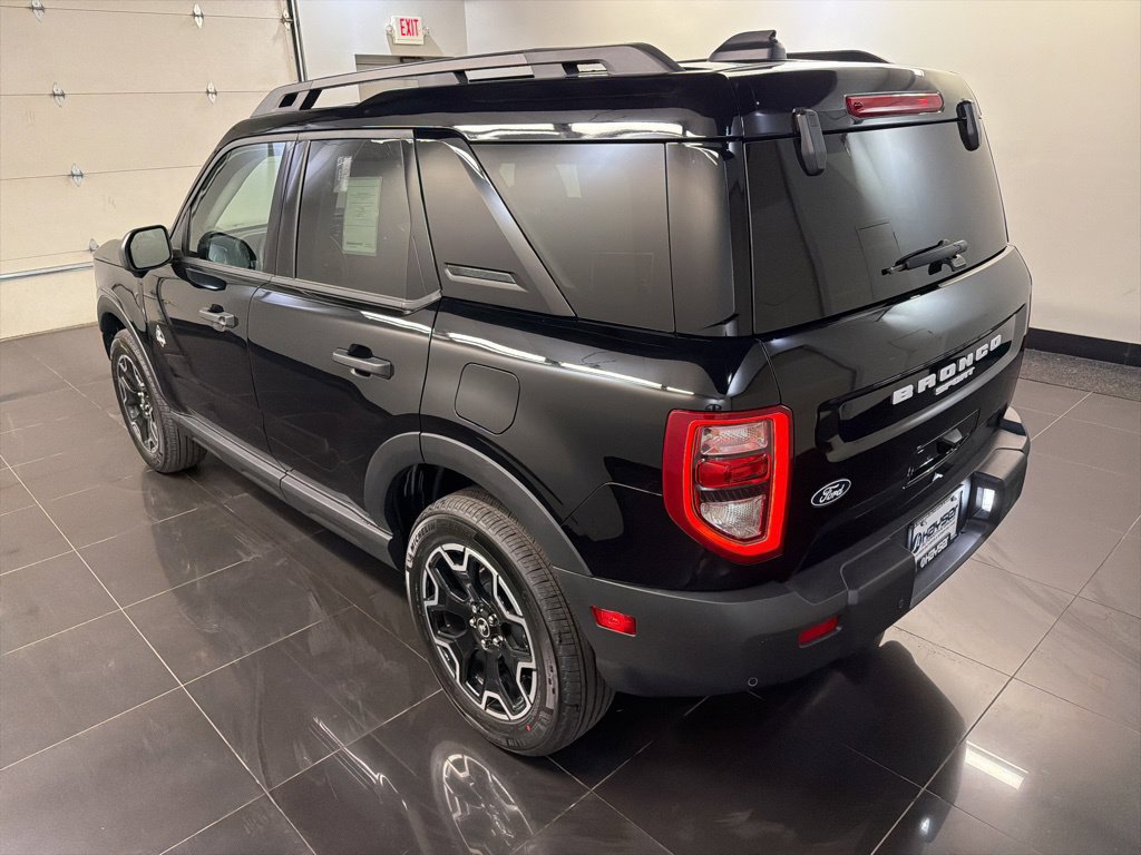 New 2026 Ford Bronco Sport Outer Banks w/ Outer Banks Tech Package+ AWD/4WD image 4