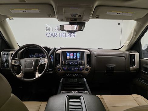 Used 2018 GMC Sierra 1500 Denali w/ Denali Ultimate Package AWD/4WD image 16