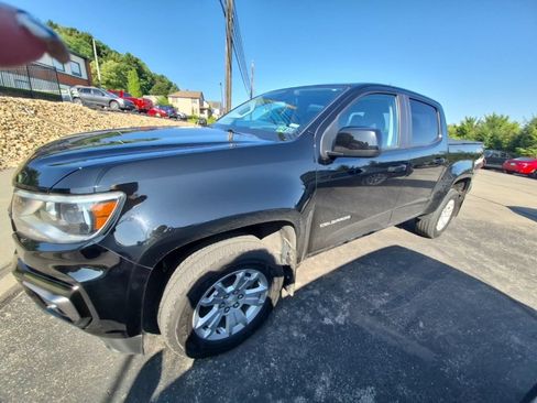 Used 2021 Chevrolet Colorado LT w/ LT Convenience Package AWD/4WD image 4