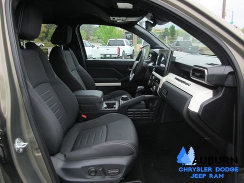 Used 2024 Toyota Tacoma TRD Sport w/ TRD Sport Upgrade Package image 14