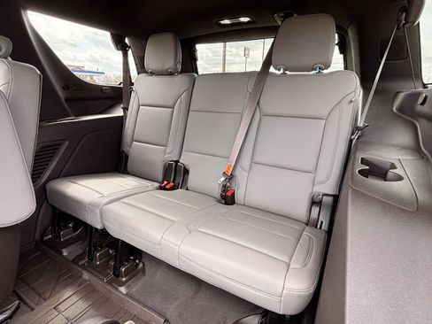 Used 2021 Chevrolet Tahoe LT w/ Luxury Package image 28