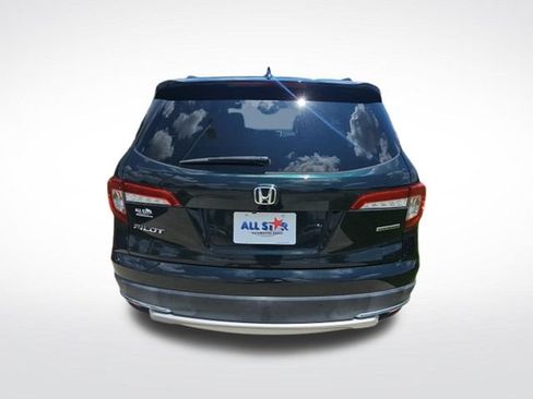 Used 2019 Honda Pilot Touring image 6