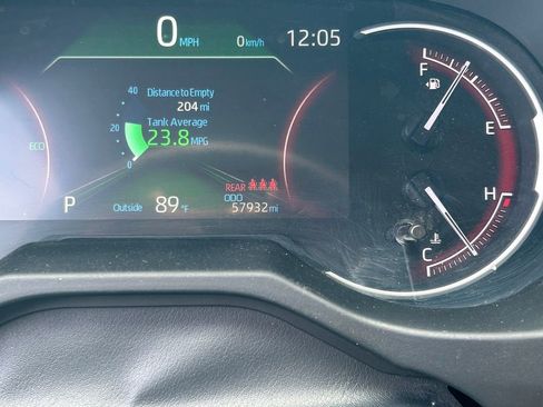 Used 2024 Toyota RAV4 LE AWD/4WD image 30