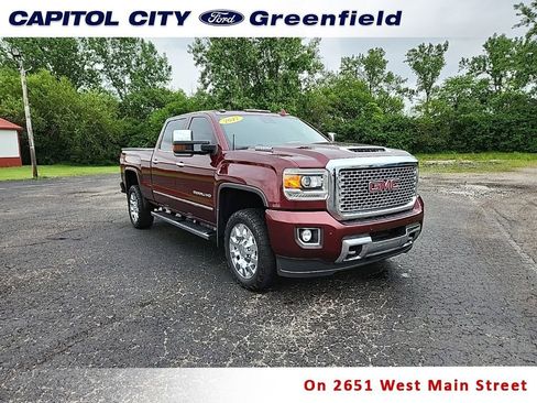 Used 2017 GMC Sierra 2500 Denali w/ Duramax Plus Package AWD/4WD image 1