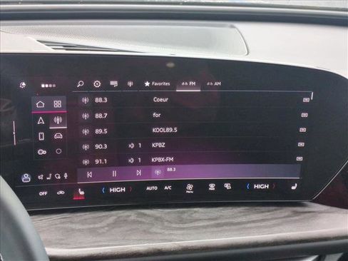 Used 2025 Audi Q5 Premium w/ Convenience Package AWD/4WD image 21