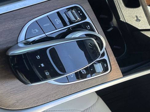 Certified 2024 Mercedes-Benz G 63 AMG 4MATIC image 29