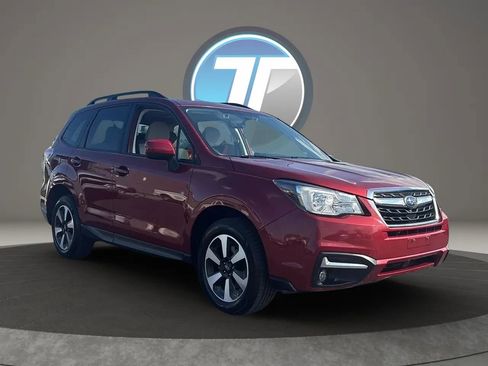 Used 2018 Subaru Forester 2.5i Premium AWD/4WD image 7