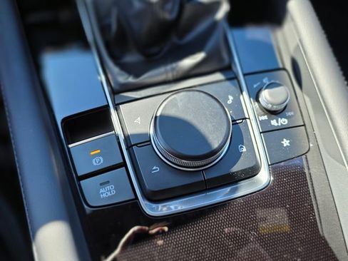 New 2026 MAZDA MAZDA3 2.5 S Hatchback w/ Premium Pkg image 32