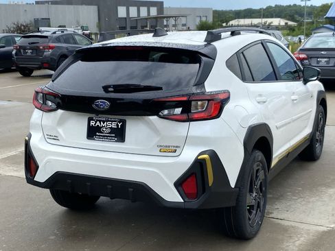 Used 2025 Subaru Crosstrek 2.5i Sport AWD/4WD image 6