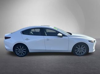 Used 2025 MAZDA MAZDA3 s video 2