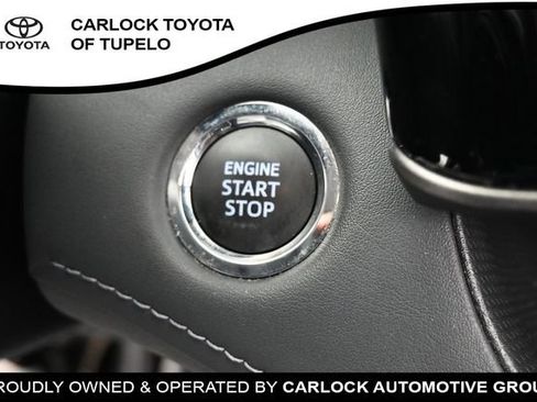 Used 2023 Toyota Highlander XLE AWD/4WD image 35