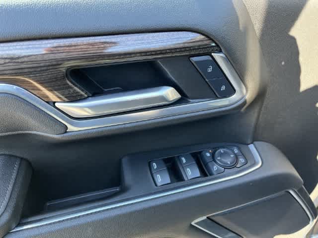 Used 2025 Chevrolet Silverado 3500 LT w/ All Star Edition AWD/4WD image 35