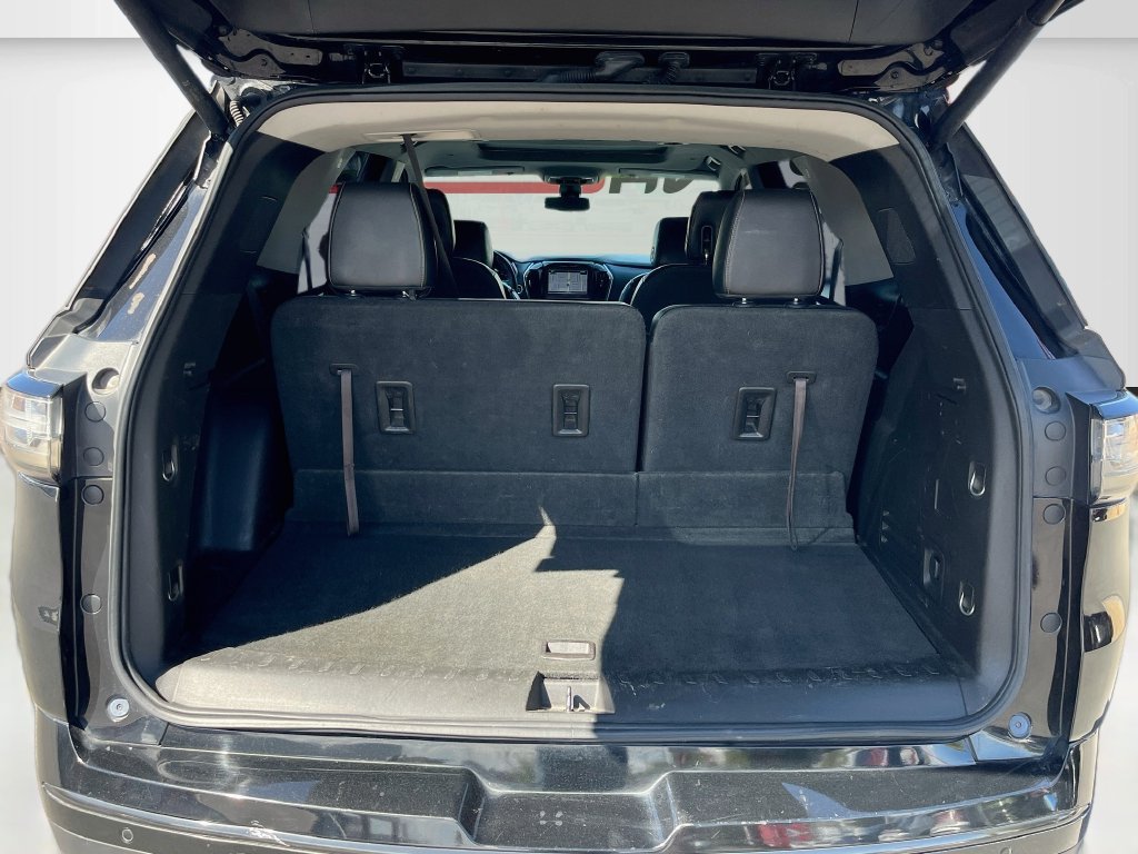 Used 2018 Chevrolet Traverse Premier w/ Redline Edition FWD image 28