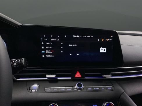 New 2026 Hyundai Elantra Limited image 19