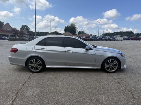 Used 2016 Mercedes-Benz E 350 Sedan image 5