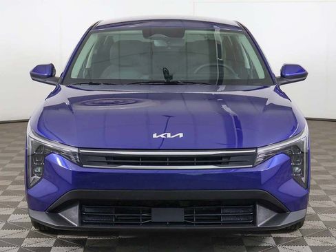 Used 2025 Kia K4 FWD image 10