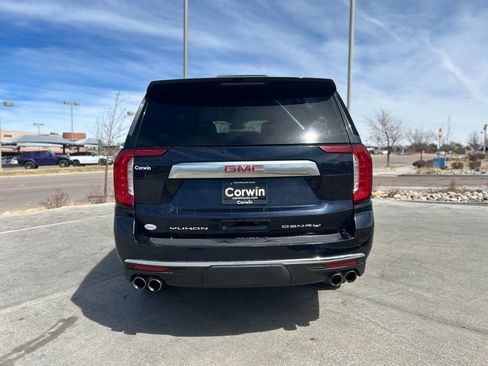 Used 2023 GMC Yukon XL Denali image 8