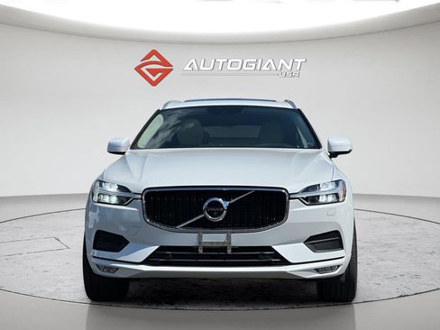 Used 2020 Volvo XC60 T5 Momentum image 12