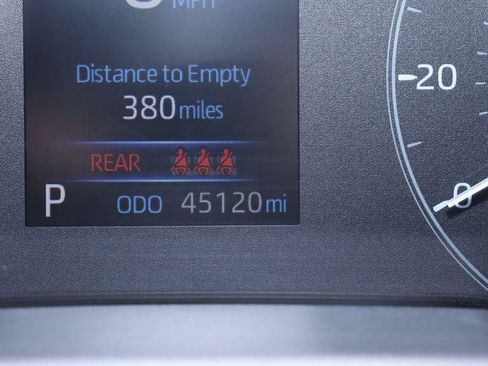Used 2024 Toyota Corolla SE w/ SE Package FWD image 19