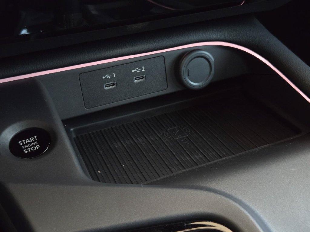 New 2027 Nissan Sentra SV w/ Floor Mat Package FWD image 21