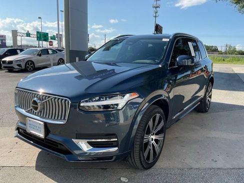 Certified 2024 Volvo XC90 T8 Core w/ Protection Package Premier AWD/4WD image 3