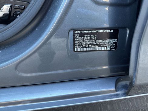 Used 2018 BMW 530i xDrive image 38