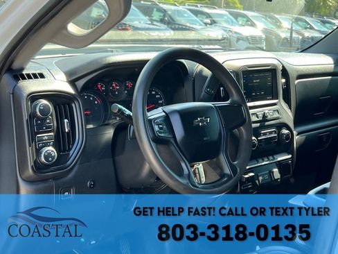 Used 2021 Chevrolet Silverado 2500 W/T w/ WT Convenience Package AWD/4WD image 5