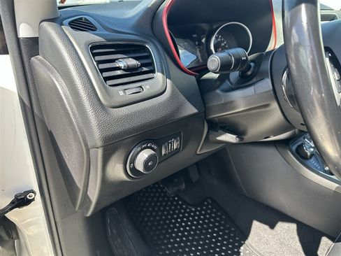 Used 2020 Jeep Compass Trailhawk AWD/4WD image 31
