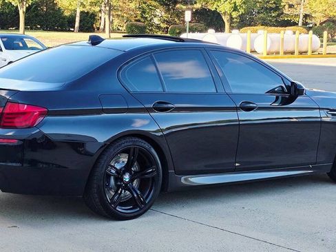Used 2013 BMW M5 image 5