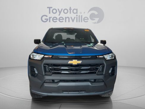 Used 2023 Chevrolet Colorado W/T w/ Safety Package RWD image 9