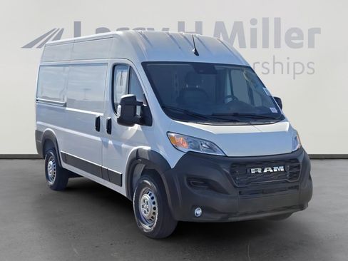 New 2026 RAM ProMaster 1500 w/ Convenience Group FWD image 7
