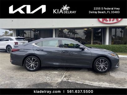 Used 2023 Lexus ES 300h w/ Premium Package