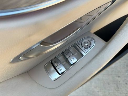 Used 2022 Mercedes-Benz E 450 4MATIC Coupe image 26