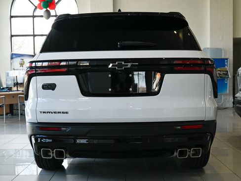 New 2026 Chevrolet Traverse LT w/ Driver Confidence Package image 6