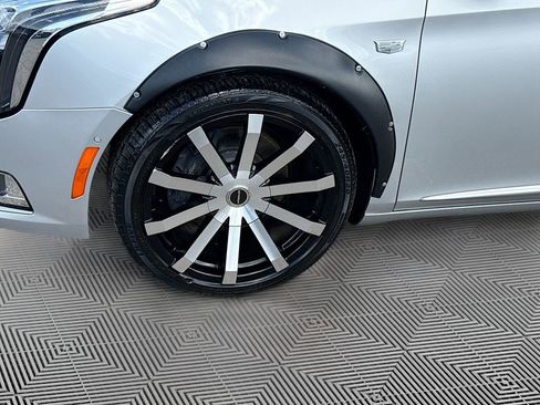 Used 2019 Cadillac XTS Luxury image 36