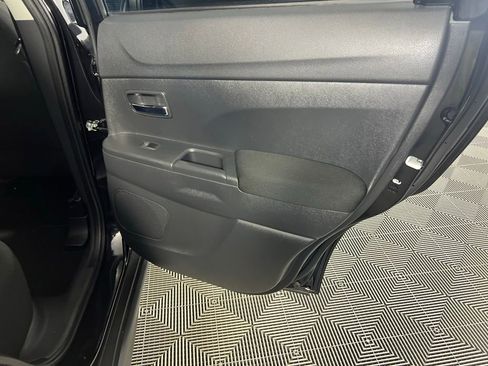 Used 2024 Mitsubishi Outlander Sport ES image 28