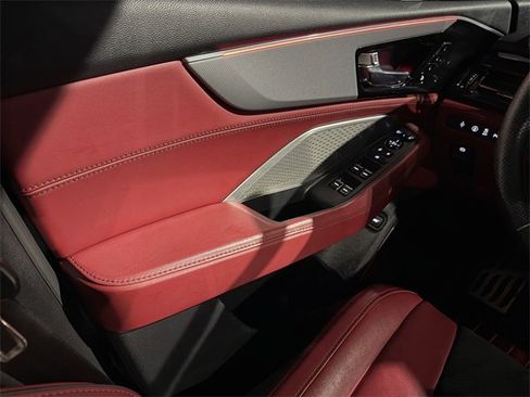 Used 2023 Acura MDX A-Spec image 32