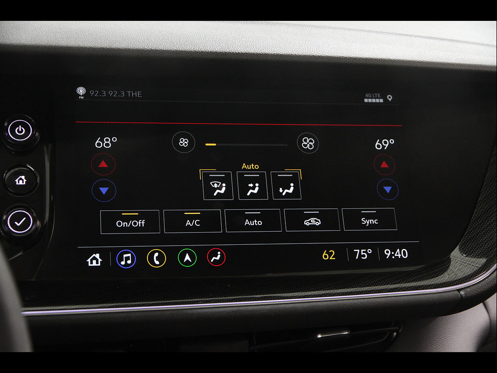 Used 2022 Buick Envision Essence w/ Technology Package I FWD image 14