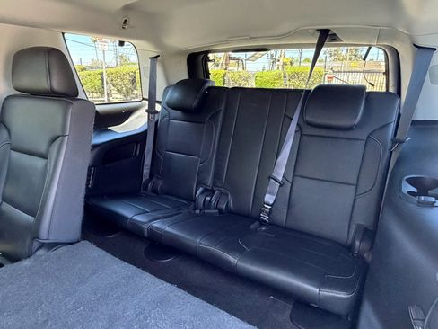 Used 2017 Chevrolet Tahoe LT RWD image 15
