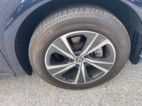 Used 2024 Lexus RX 350 Premium w/ Cold Area Package FWD image 7