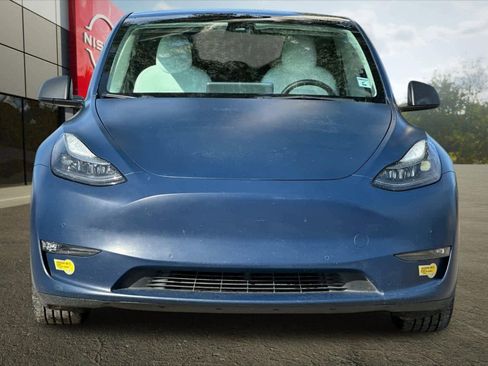 Used 2022 Tesla Model Y Performance image 11