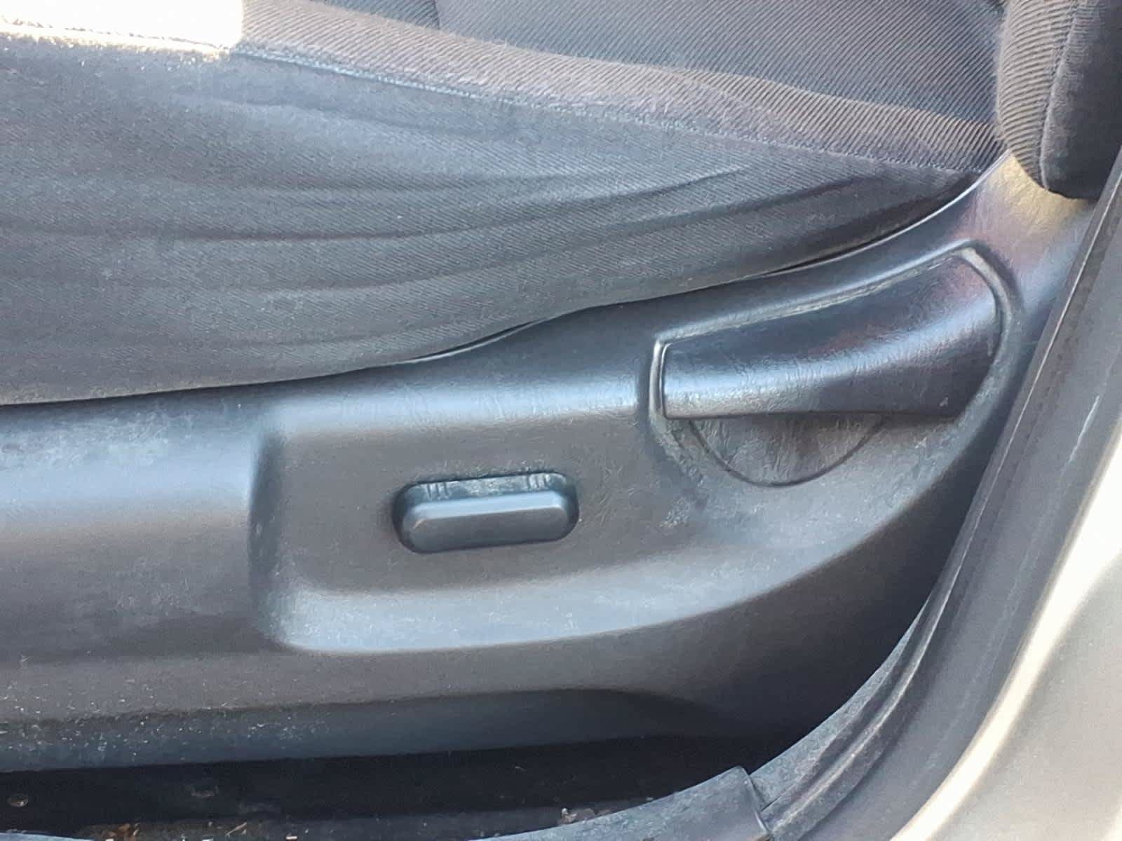 Used 2012 Ford Escape XLT FWD image 16
