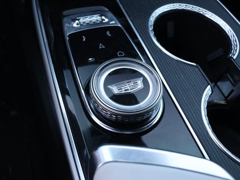 Used 2024 Cadillac Lyriq Luxury RWD image 29